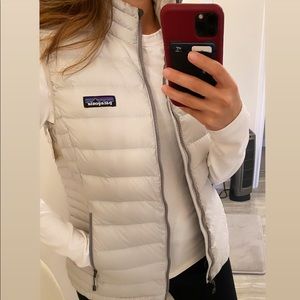 Women’s Patagonia down vest
